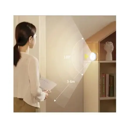 Sconto Foco Led con sensor de movimiento adosable y recarcable